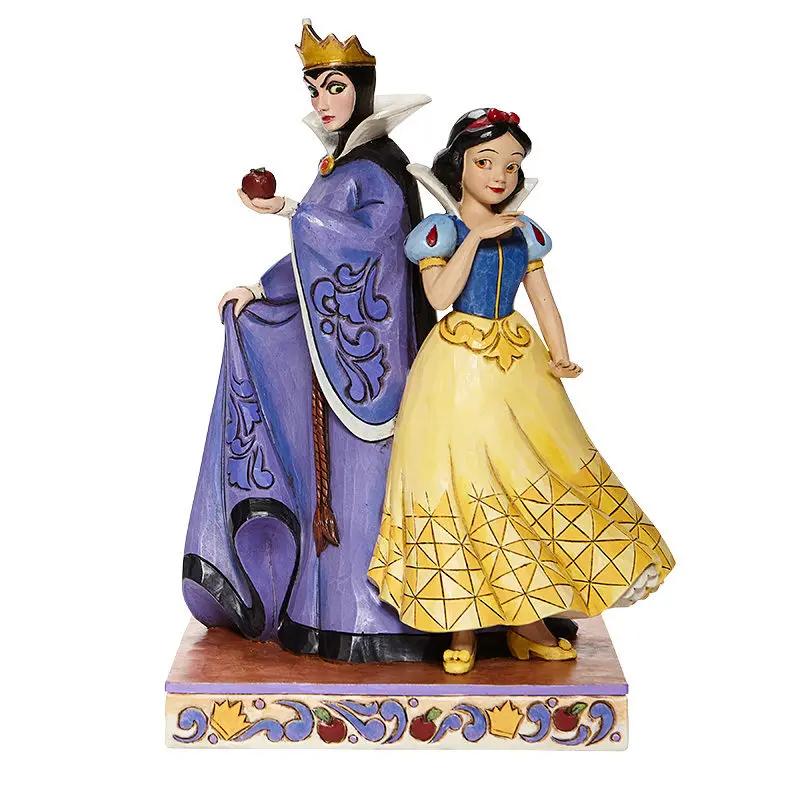 Snow white and evil queen 6008067
