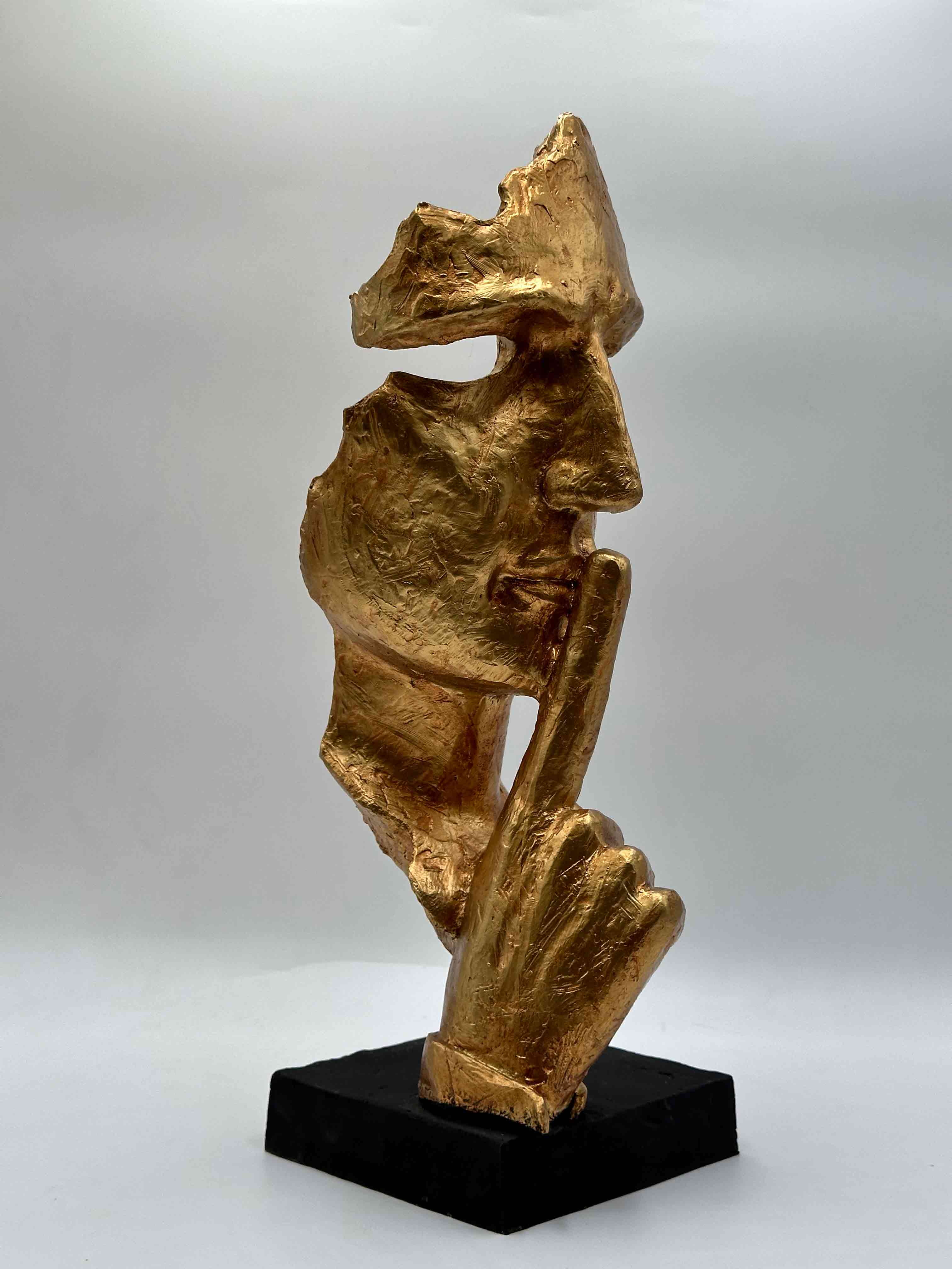 تندیس سکوت