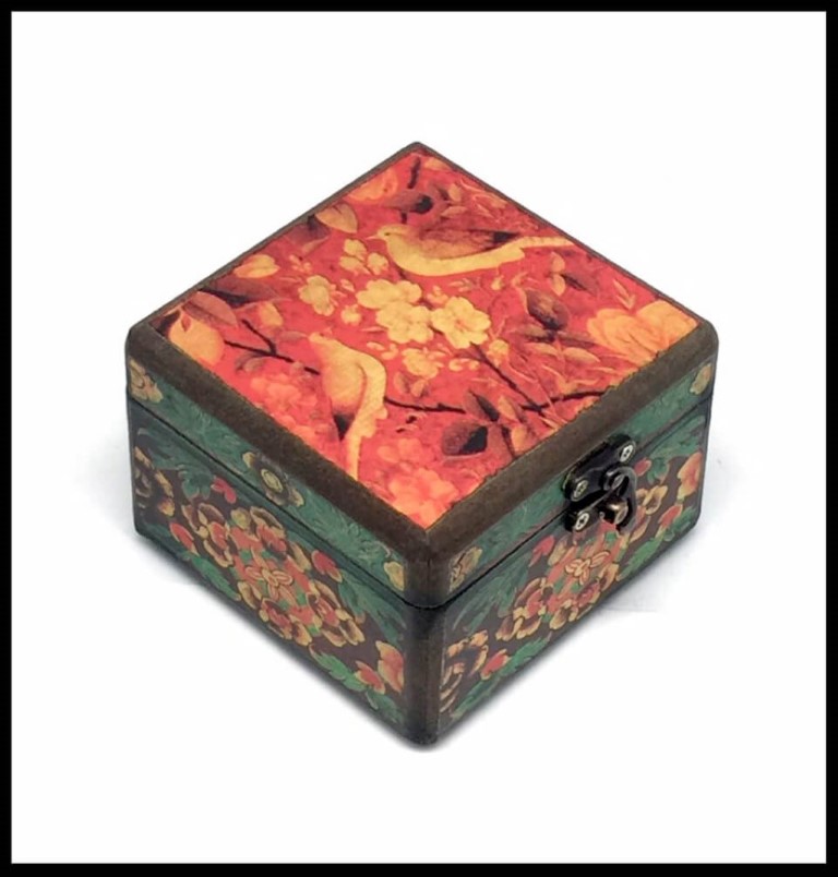جعبه چوبی 10 در 10 (خوجیر)