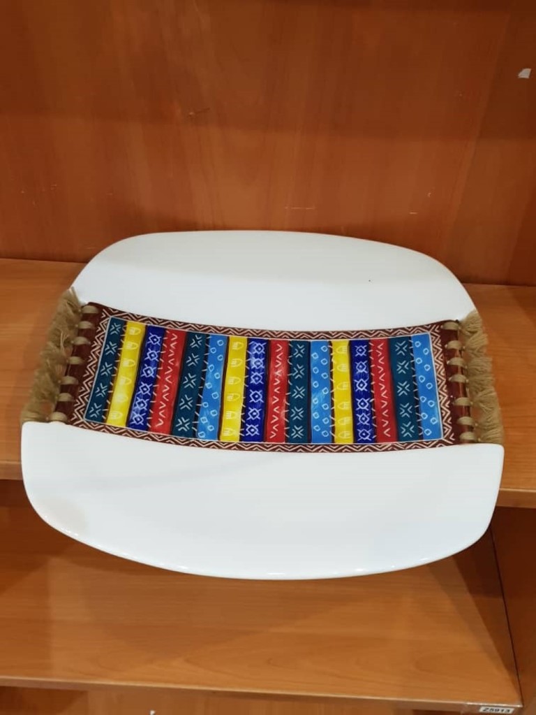 بشقاب مربعی