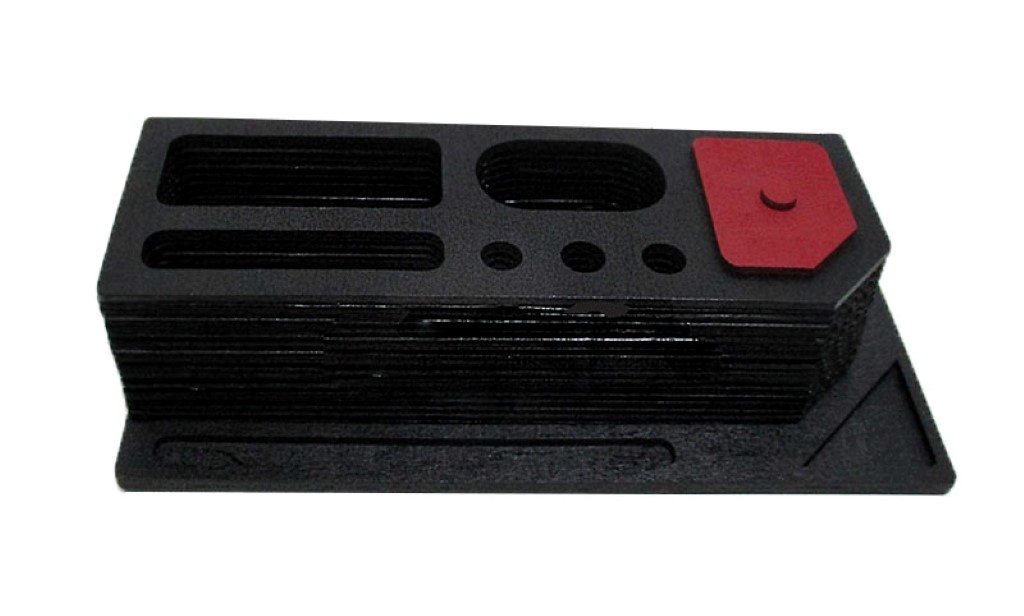 چینه 4 (جامدادی)