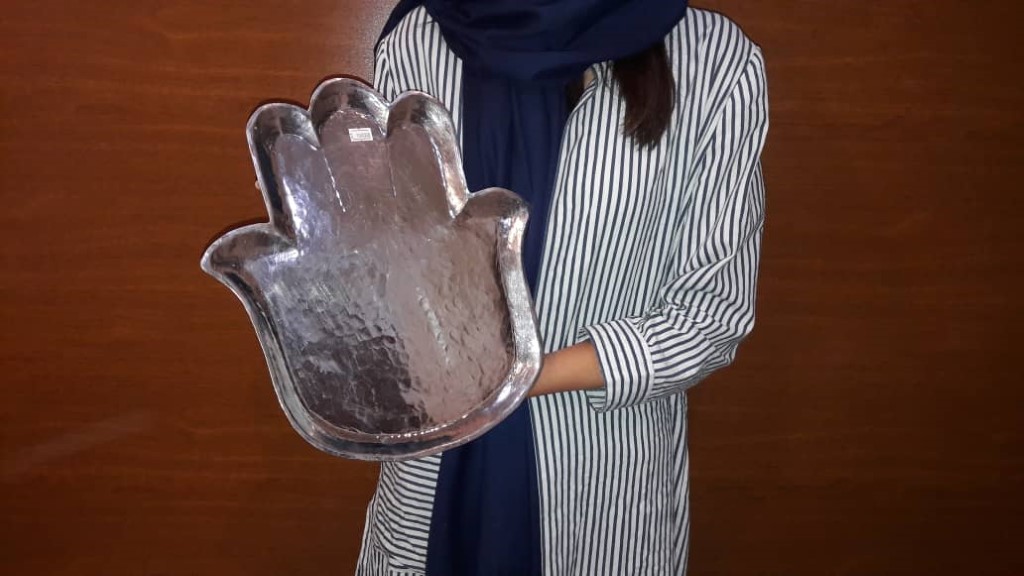 دست بزرگ