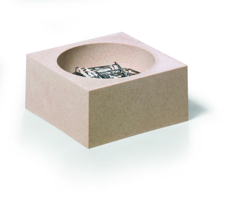 Durabele paper clip box 7743