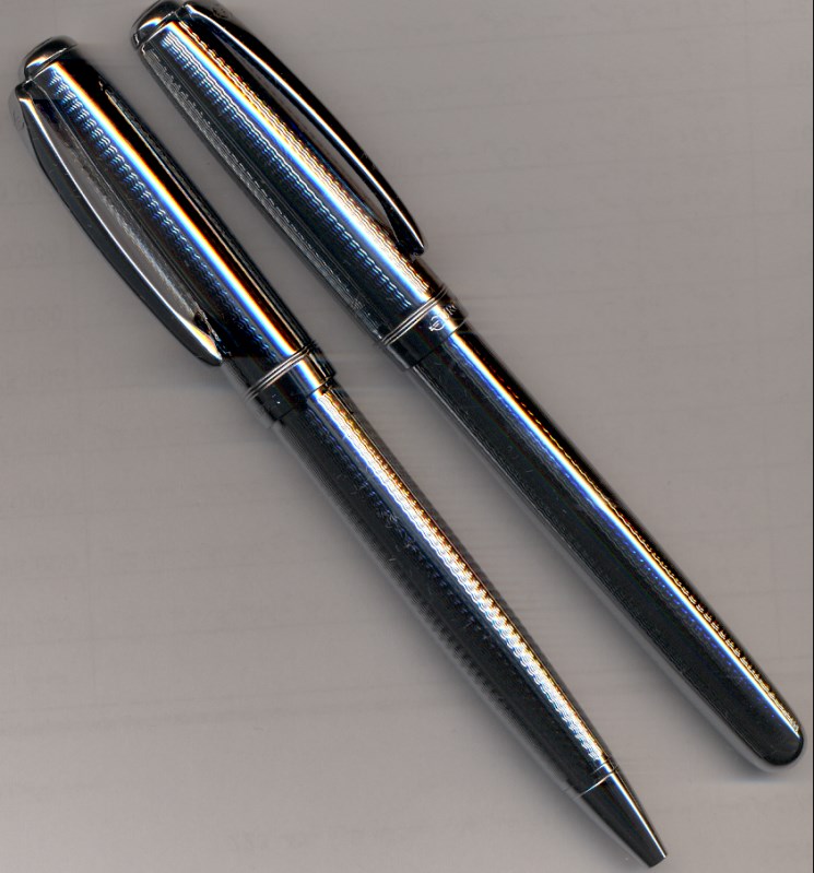 خودکار و خودنویس جفتی بدنه استیل Club - 0