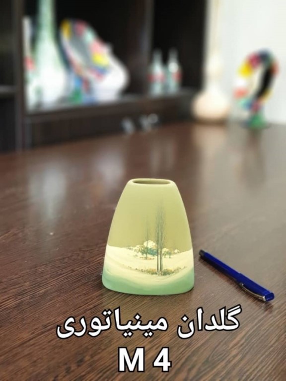 گلدان مینیاتوری M4