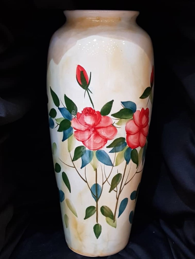 گلدان گل سرخ بزرگ D2
