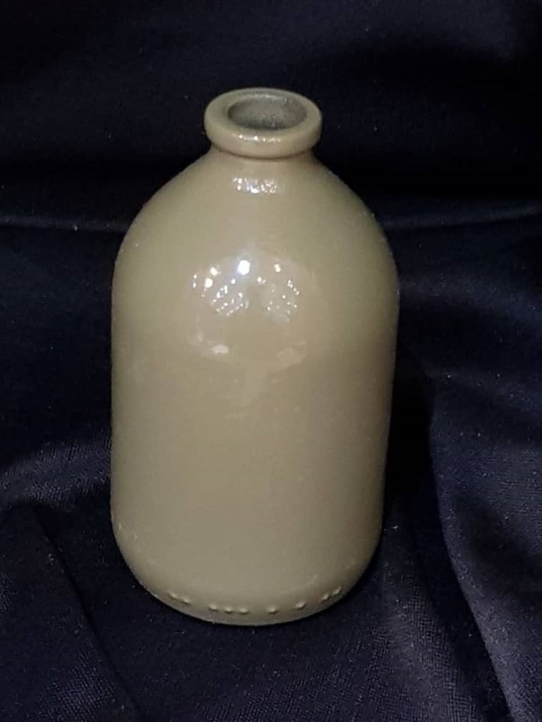 شیشه رنگی پازی