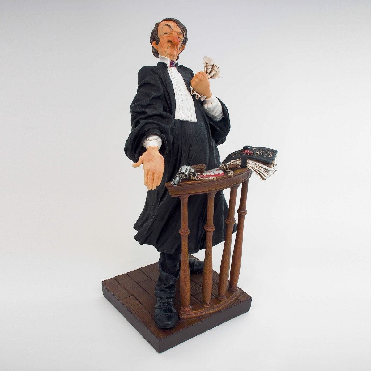The lawyer fo84001