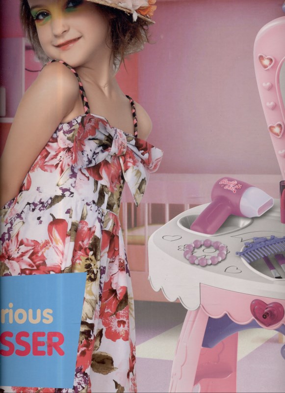 Dresser play set toy with light and music 8300