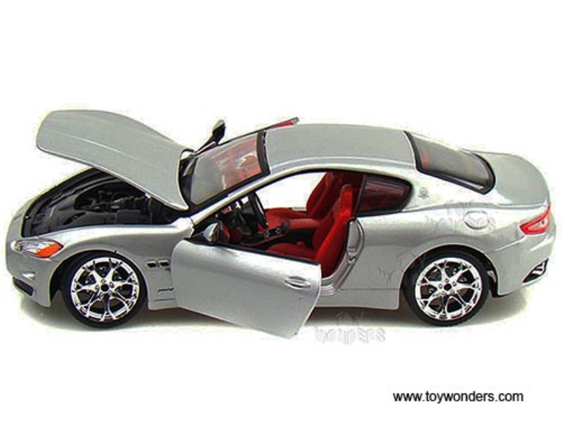 BIJOUX MASERATI GRAN TURISMO