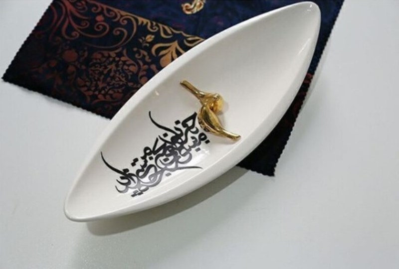 دیس بیضی سفید